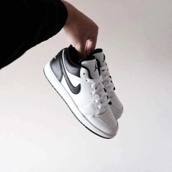 Nike Air Jordan 1 Low ‘Reverse Panda’ 553558-132 - Hình ảnh 5